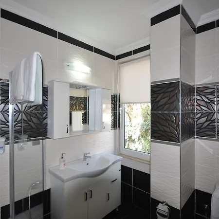 Koesk Otel 3*