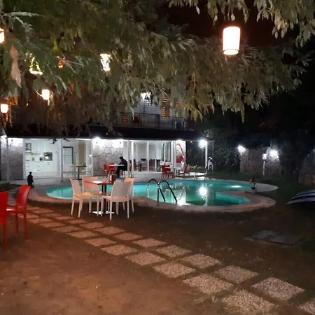 Koesk Otel